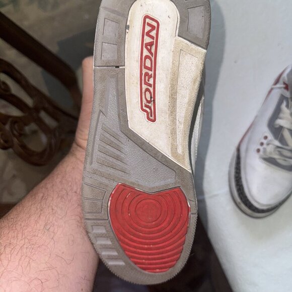 Jordan 3 Retro Mid Fire Red Size 7Y DM0967-160 - Picture 12 of 14